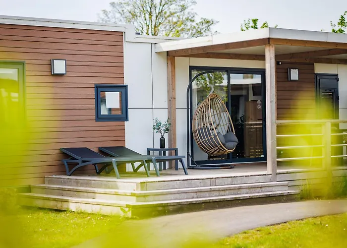 Vakantiepark Eiland Van Maurik